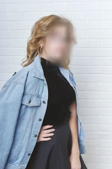 Cynthia, 26