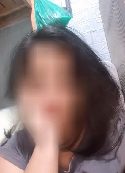 Daphne, 37