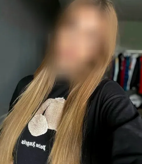 Sanae, 28